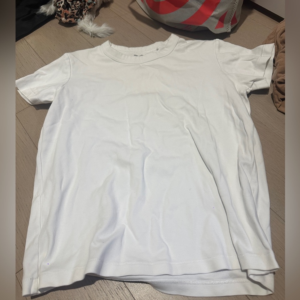 Uniqlo T shirt